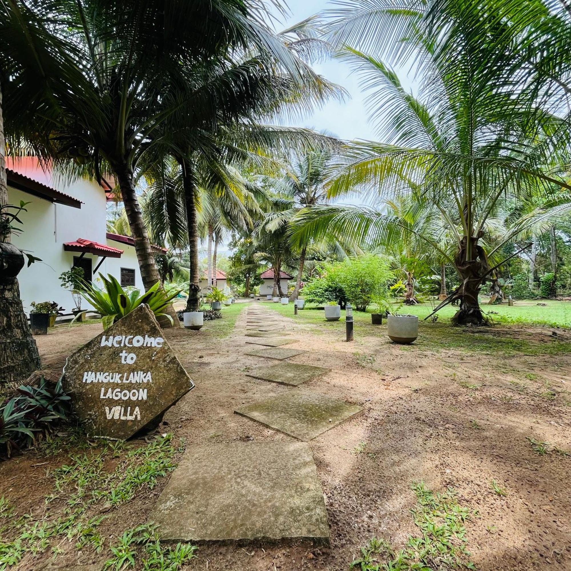 Hanguk Lanka Lagoon Villa Тангале Екстериор снимка