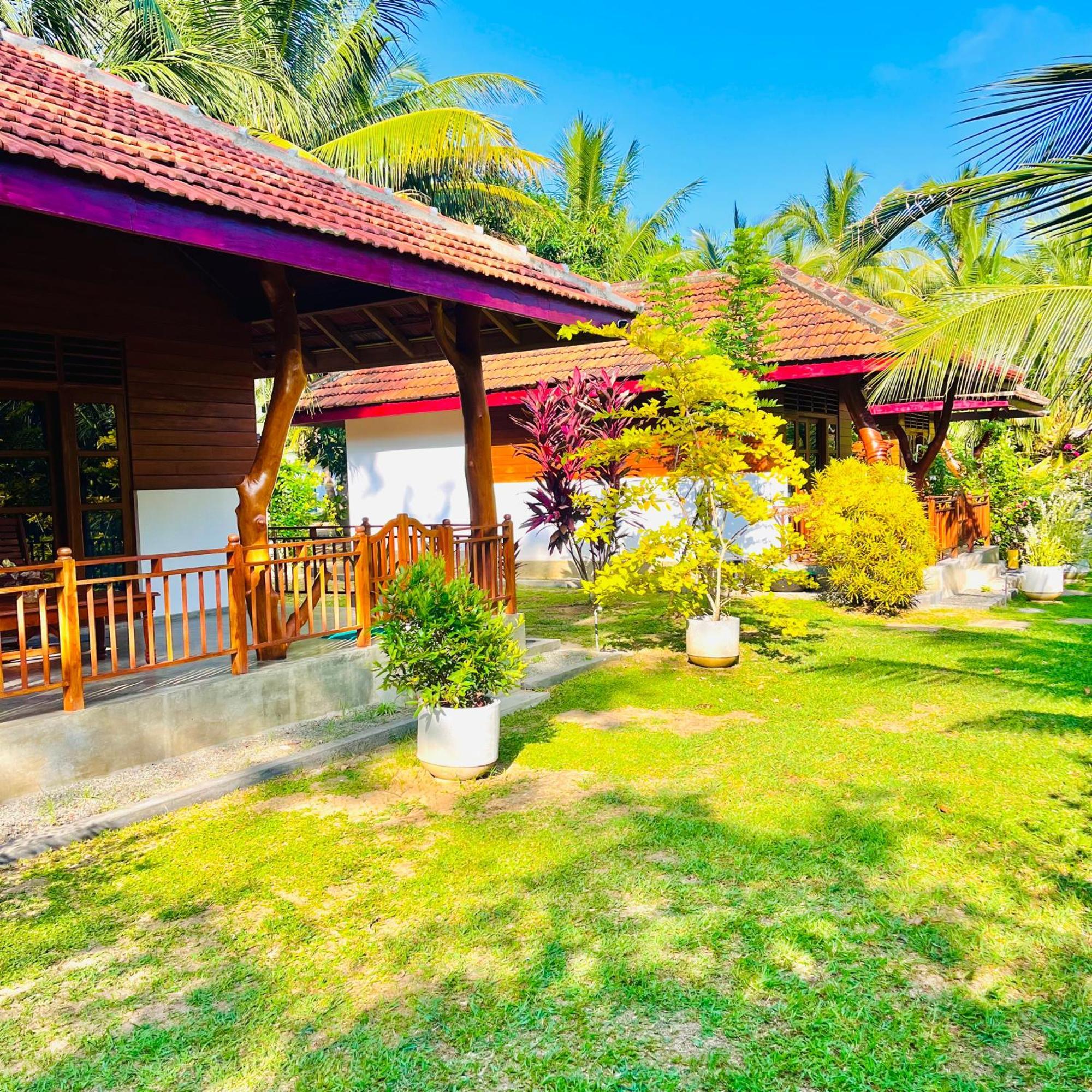 Hanguk Lanka Lagoon Villa Тангале Екстериор снимка