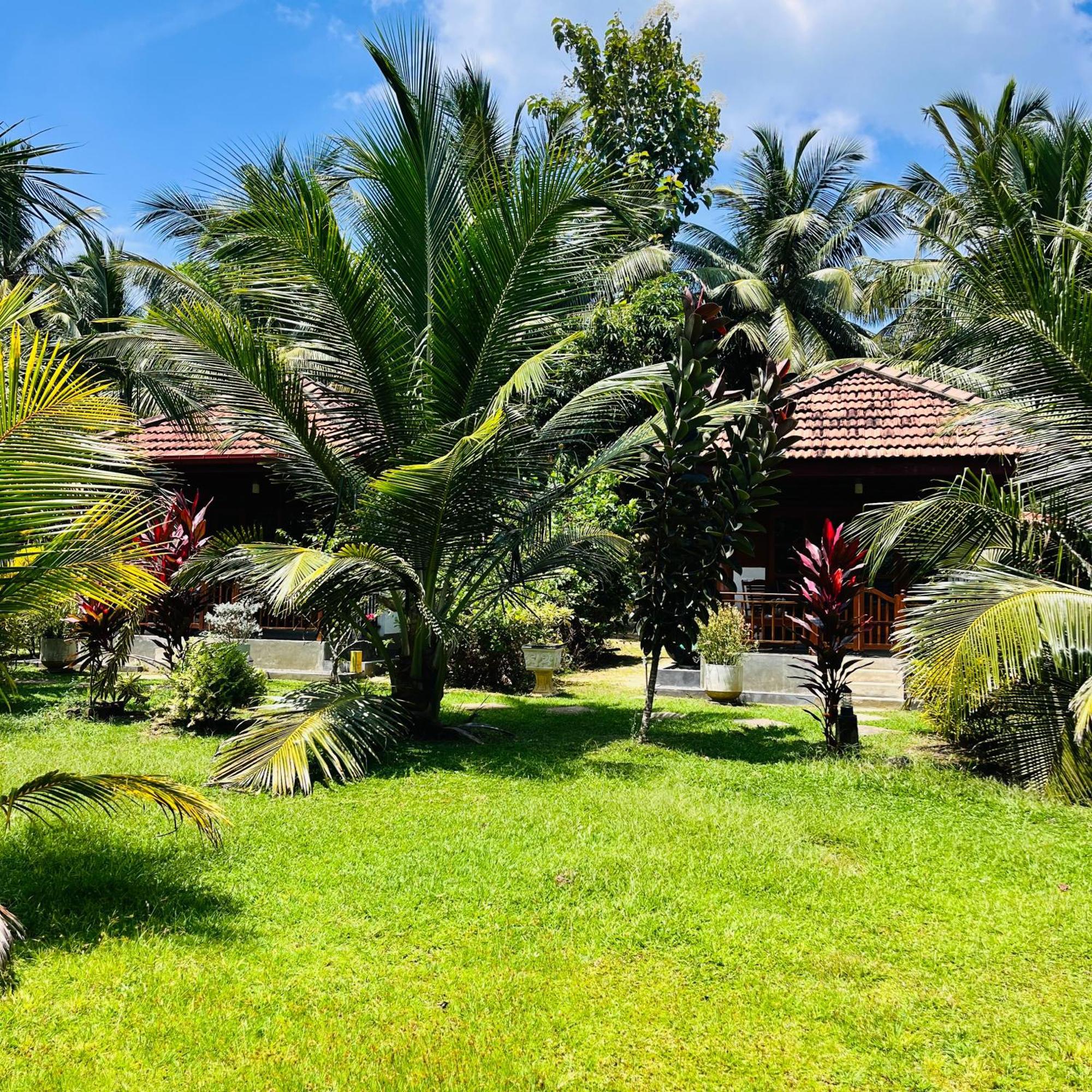 Hanguk Lanka Lagoon Villa Тангале Екстериор снимка